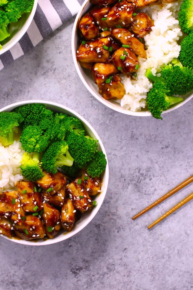 Teriyaki Chicken and Rice takes about 15 minutes to make with homemade teriyaki chicken sauce! Perfect for a quick weeknight dinner!