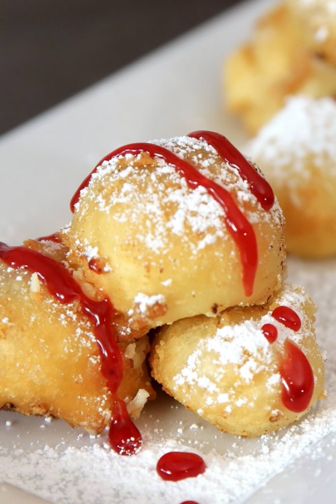The most incredible Deep Fried Cheesecake – Crispy on the outside and creamy on the inside! you can’t resist this perfect individual fried dessert made with your favorite frozen or leftover cheesecake! Top with a strawberry glaze, caramel or chocolate sauce. Heavenly delicious!