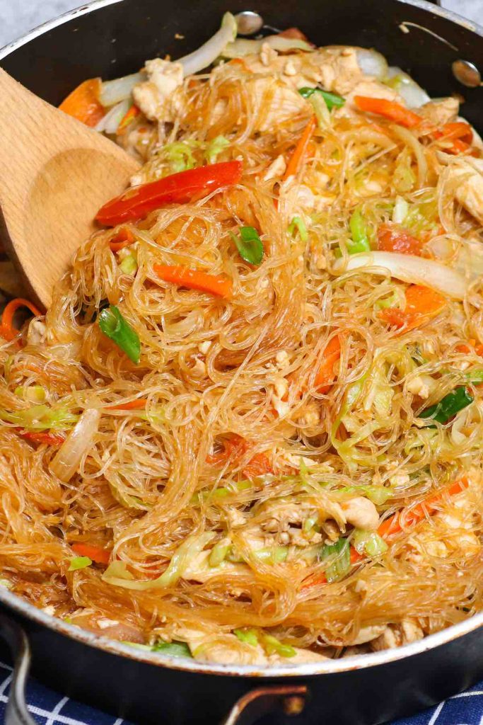 13 Best Rice Noodle Recipes That Are Easy to Make at Home Hey Review