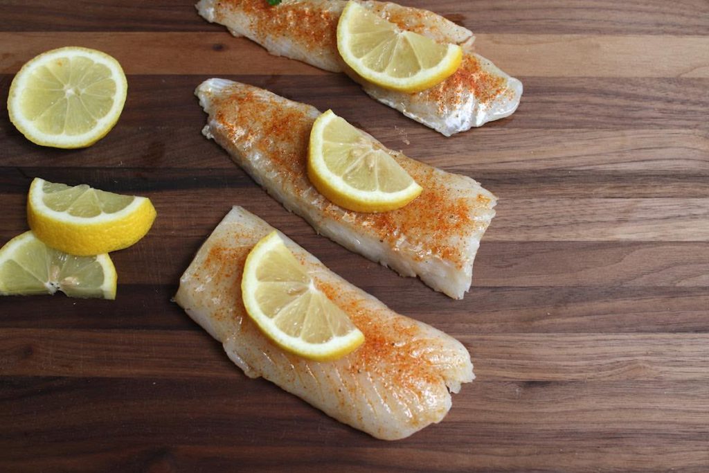 Raw cod rubbed with the seasoning.