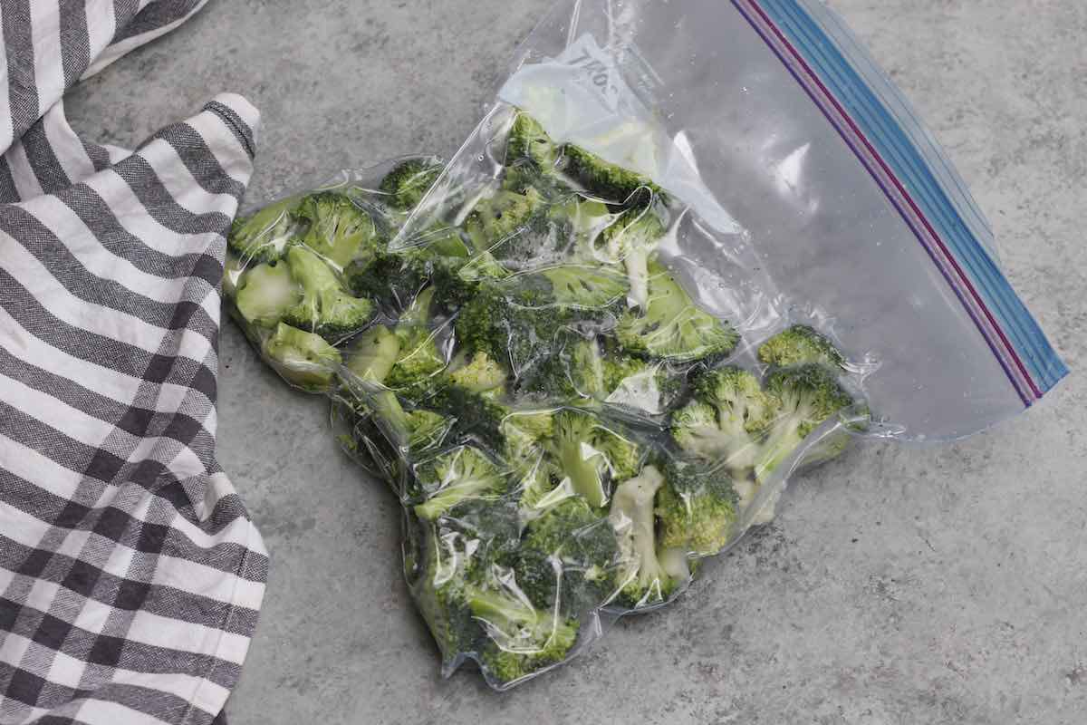 Perfect Sous Vide Broccoli {Tender and Nutritious!}
