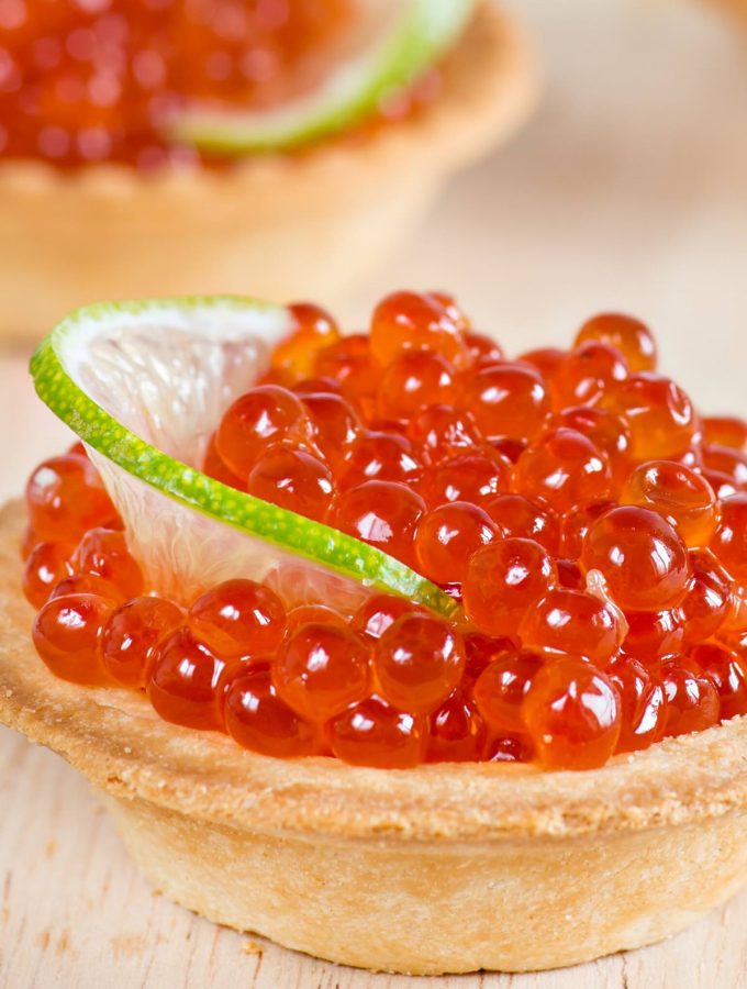 Learn how to turn salmon roe to the delicious caviar at home with just a few ingredients. I’ll share with you the tips on making this delicacy from raw fish eggs or salmon eggs. You’ll find everything you need about salmon caviar/ikura and how to use it in recipes. #caviar #salmonRoe #SalmonCaviar #FishEggs #ikura