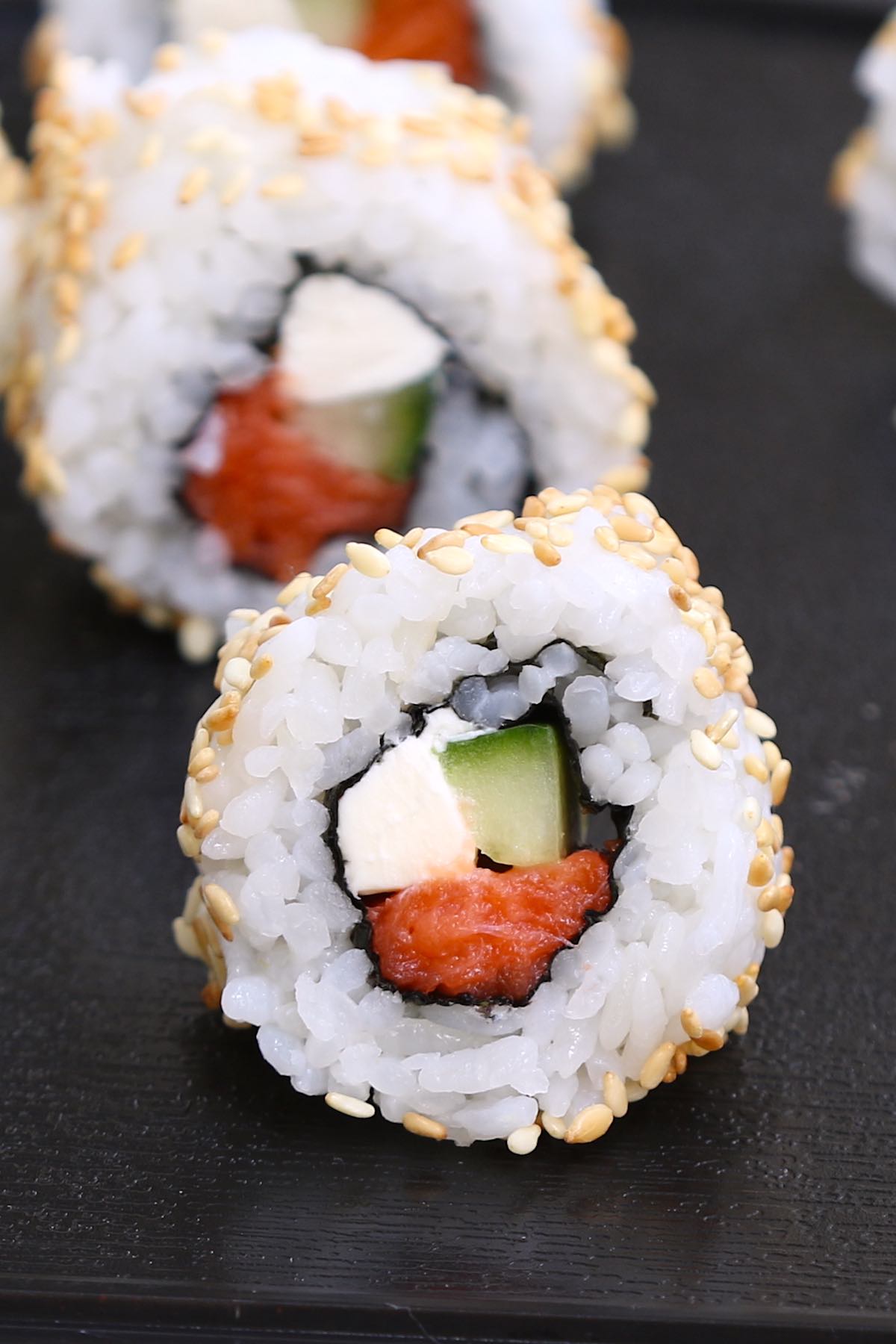 Philadelphia Roll {With Smoked Salmon and Cream Cheese}