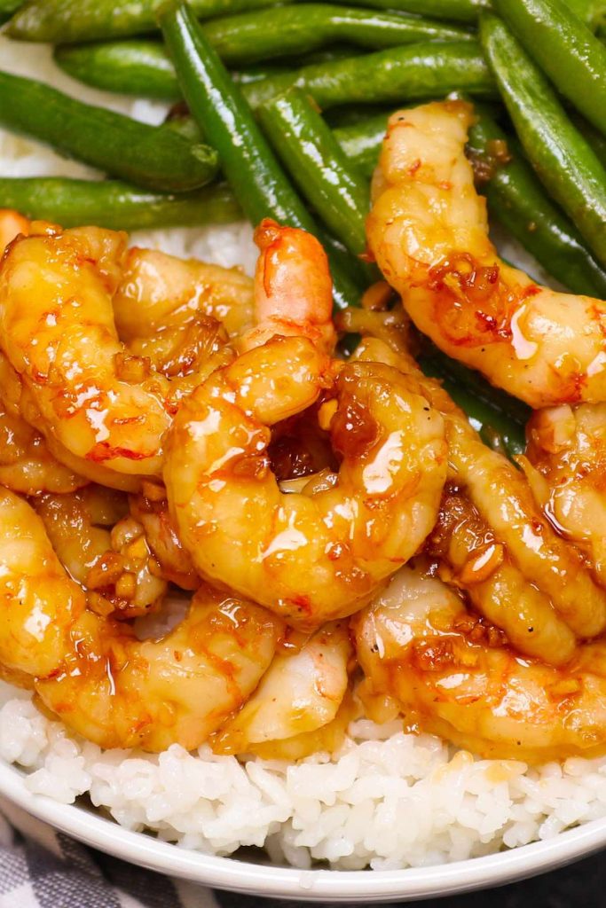 Sous Vide Shrimp makes the most tender and juicy shrimp that’s impossible to achieve with traditional method. Ready in 20 minutes, this healthy dinner is so flavorful and lip-smacking delicious with the addictive honey garlic sauce. No more overcooked and chewy shrimp again. You can cook the shrimp from fresh or frozen! #SousVideShrimp