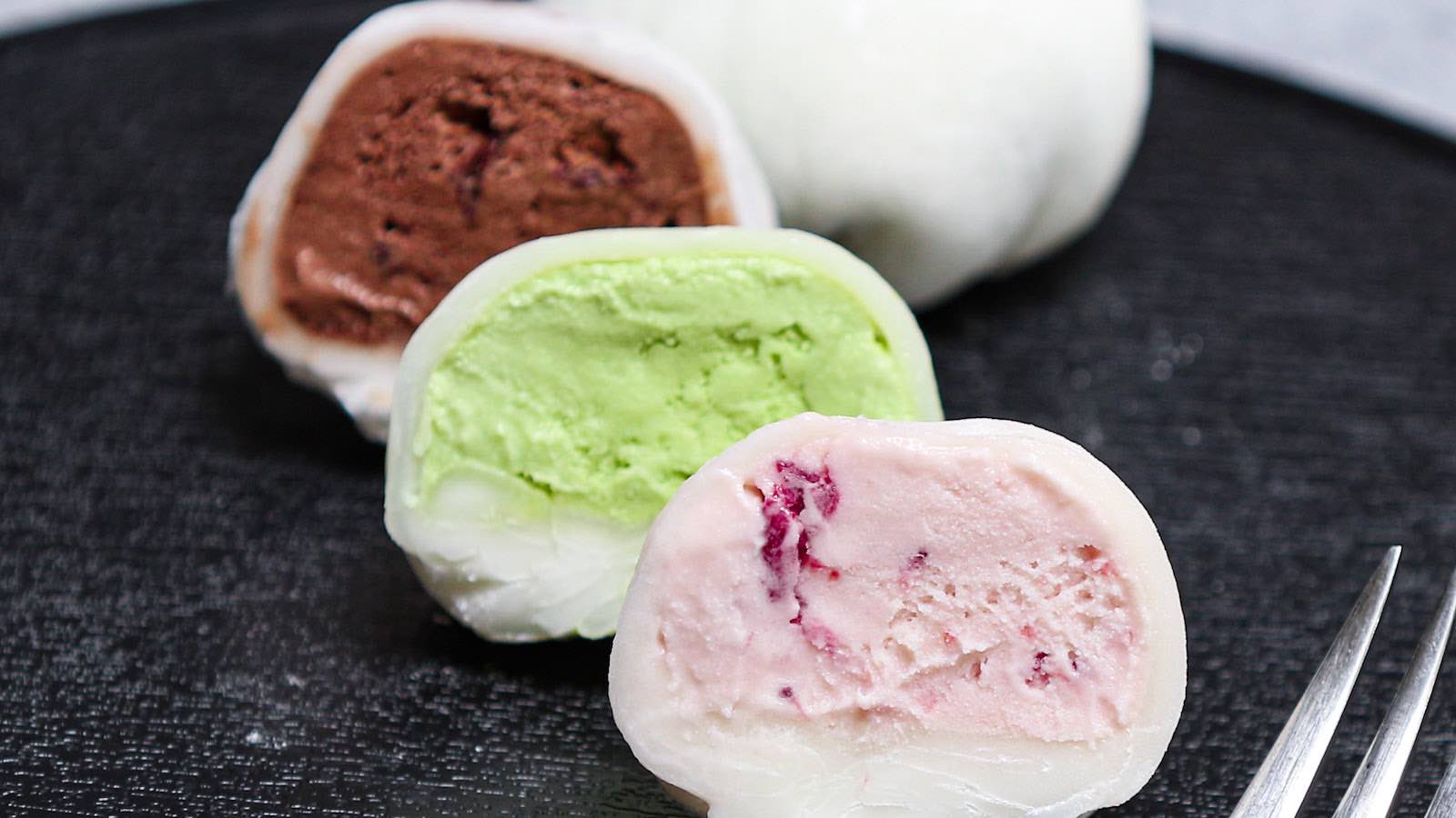 Mochi Ice Cream Recipe (+VIDEO)