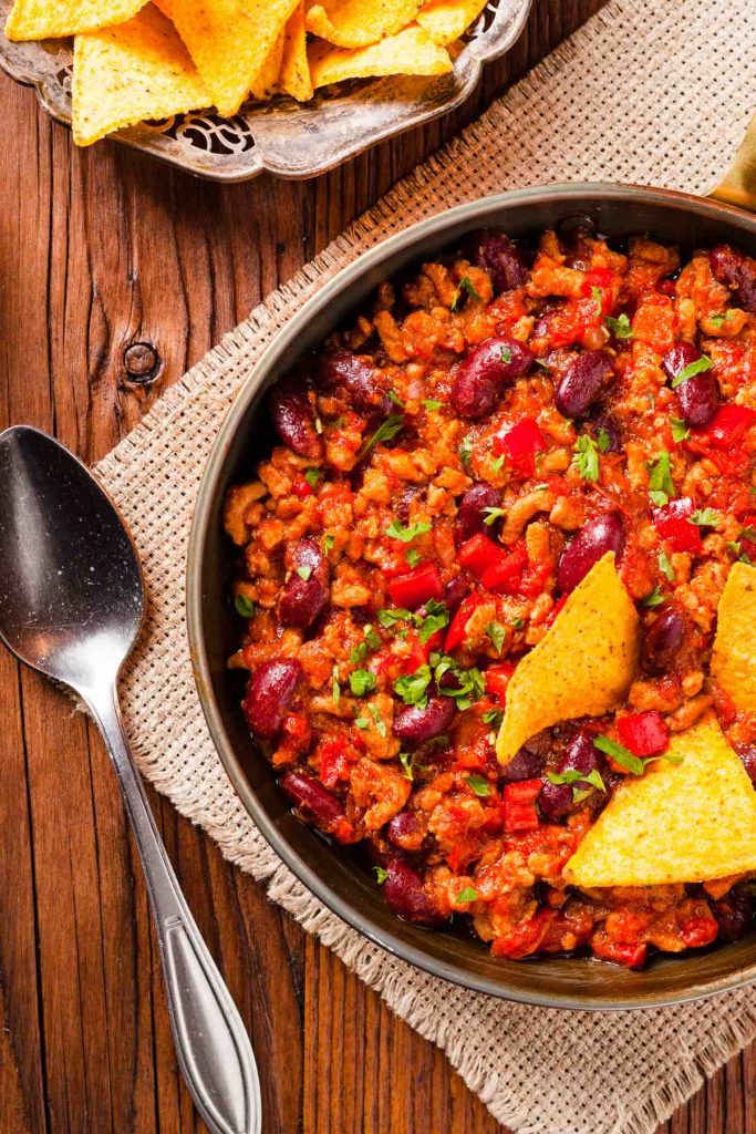 Chili is so flavorful and comforting, great to feed a crowd, especially on cold nights! This hearty dish is traditionally made with ground beef, beans, tomatoes, and delicious chili seasonings! The level of spice and the ingredients inside your favorite chili - the possibilities are endless! But what about chili sides? Sit back, relax, and enjoy all of these offerings. 