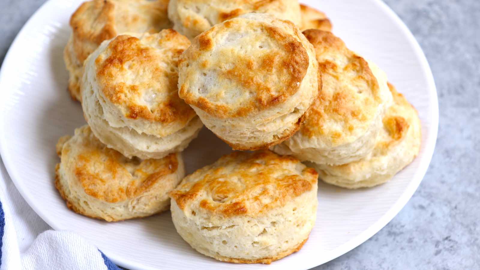 Popeyes Buttermilk Biscuits Easy Copycat Recipe