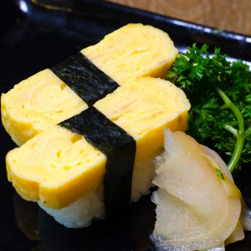 My sushi adventures - Atsuyaki tamago with 🦐 🦐 🦐 🦐 & 🍠 | Facebook