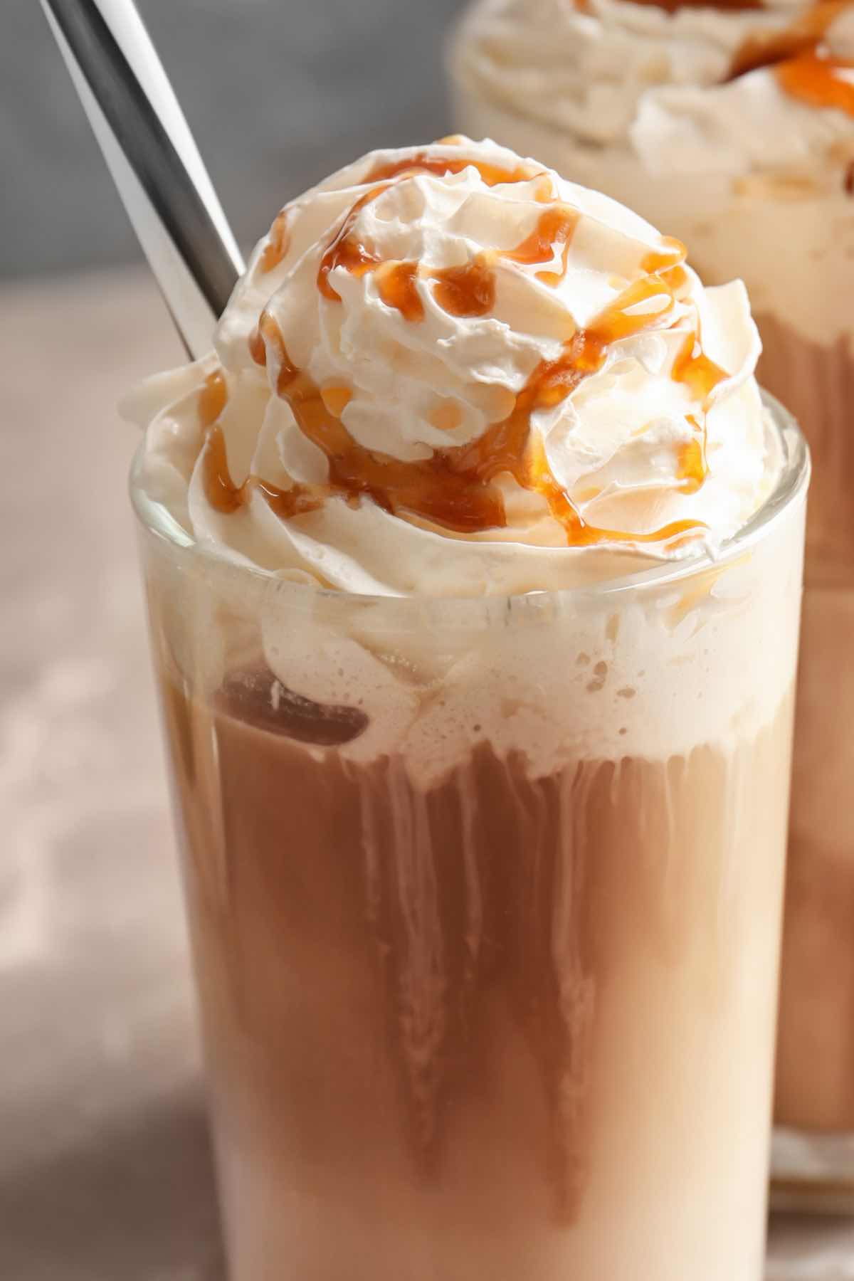 McDonald’s Frappe is creamy, chocolatey, with the whipped cream on top, drizzled with more caramel or chocolate sauce. This blended-ice copycat drink has a hint of coffee, perfect to cool you down on hot summer days. Plus, there are 3 different flavors you can try: caramel, mocha, or chocolate chip.