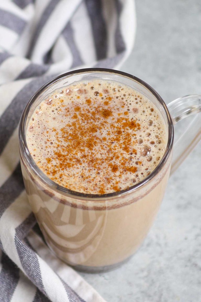 The EASIEST Chai Tea Latte (Only 5 Ingredients!)