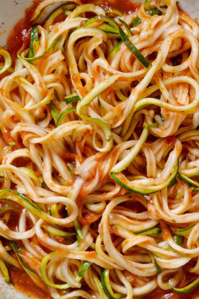 Creamy Roasted Red Pepper Zoodles