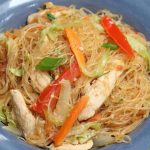 Pad Woon Sen is one of the best rice noodle recipes. It’s delicious and flavorful. Ready in 30 minutes.