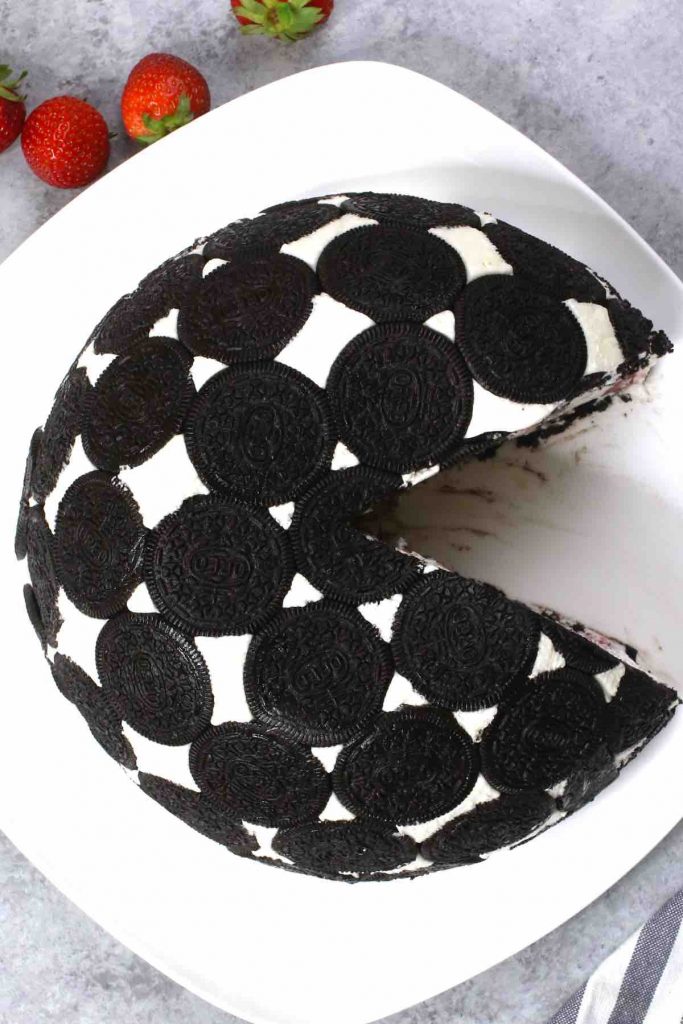 No-Bake Oreo Cake