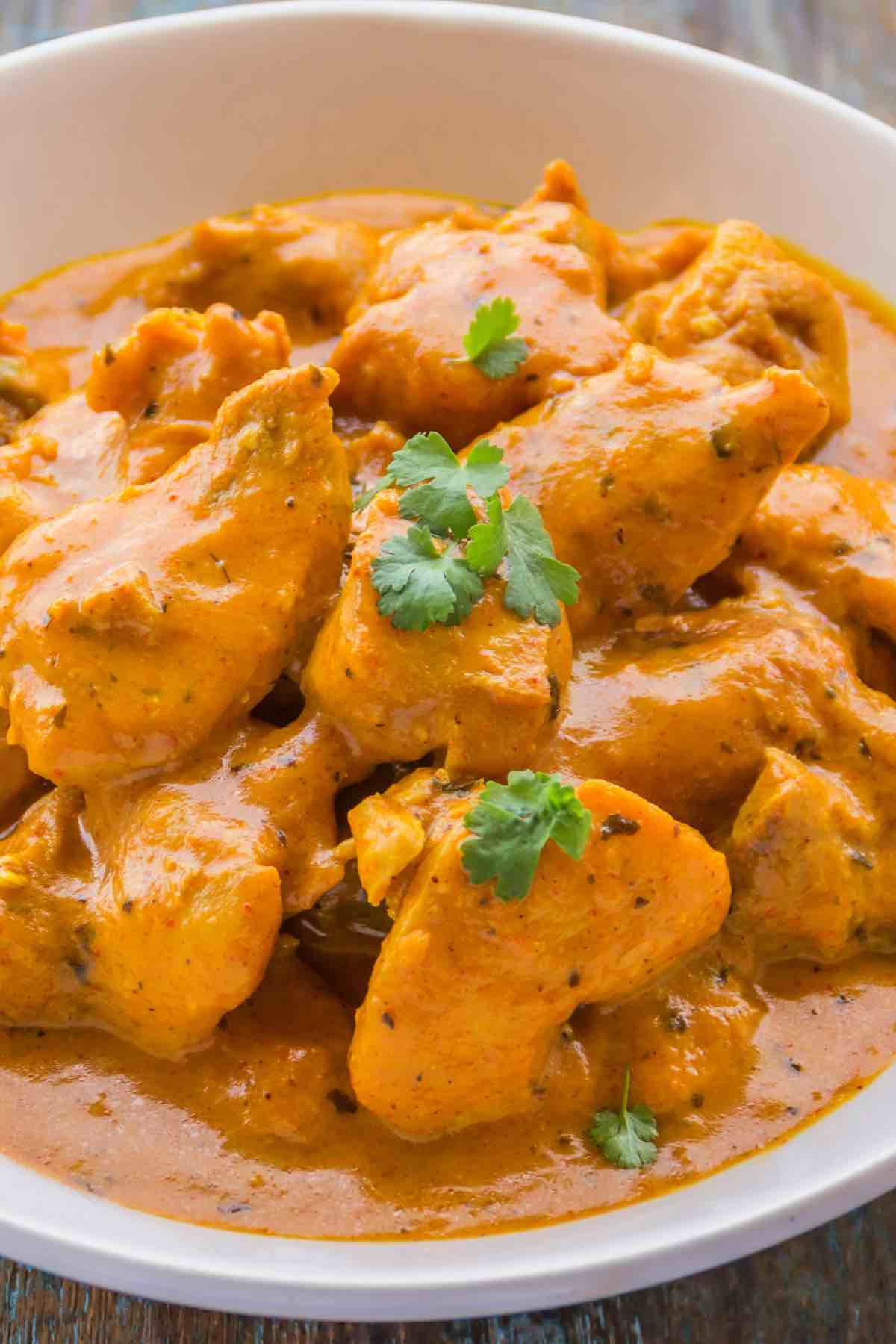 21 Easy Low Carb Keto Chicken Breast Recipes - IzzyCooking