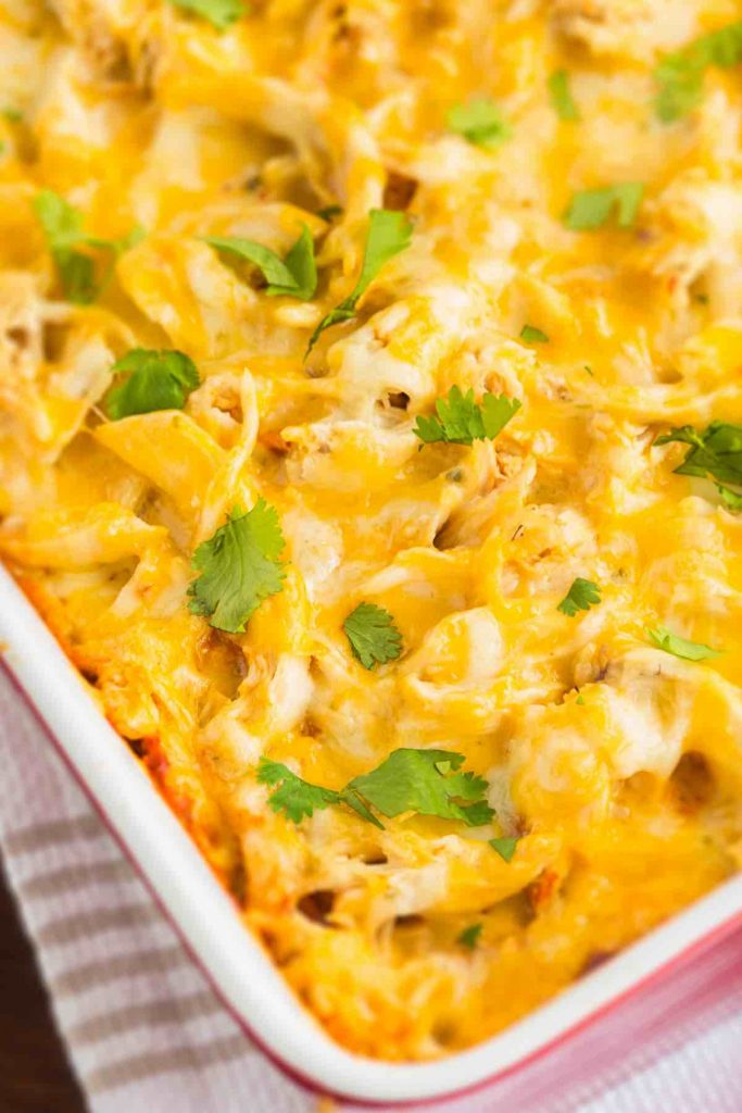 We’ve rounded up 18 Easy Shredded Chicken Recipes that are delicious and versatile. Shredded chicken makes a great addition to everything from spicy quesadillas to a creamy pasta bake.