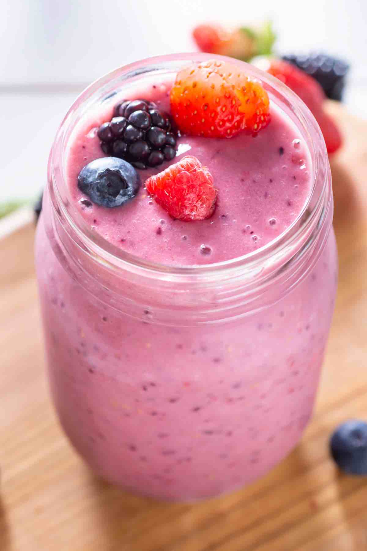 18 Easy And Healthy Frozen Fruit Smoothie Recipes IzzyCooking
