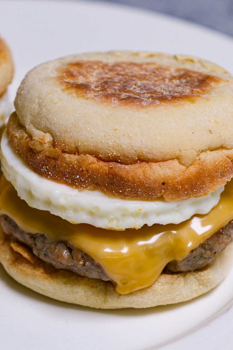 13 Best English Muffin Breakfast Ideas - Izzycooking