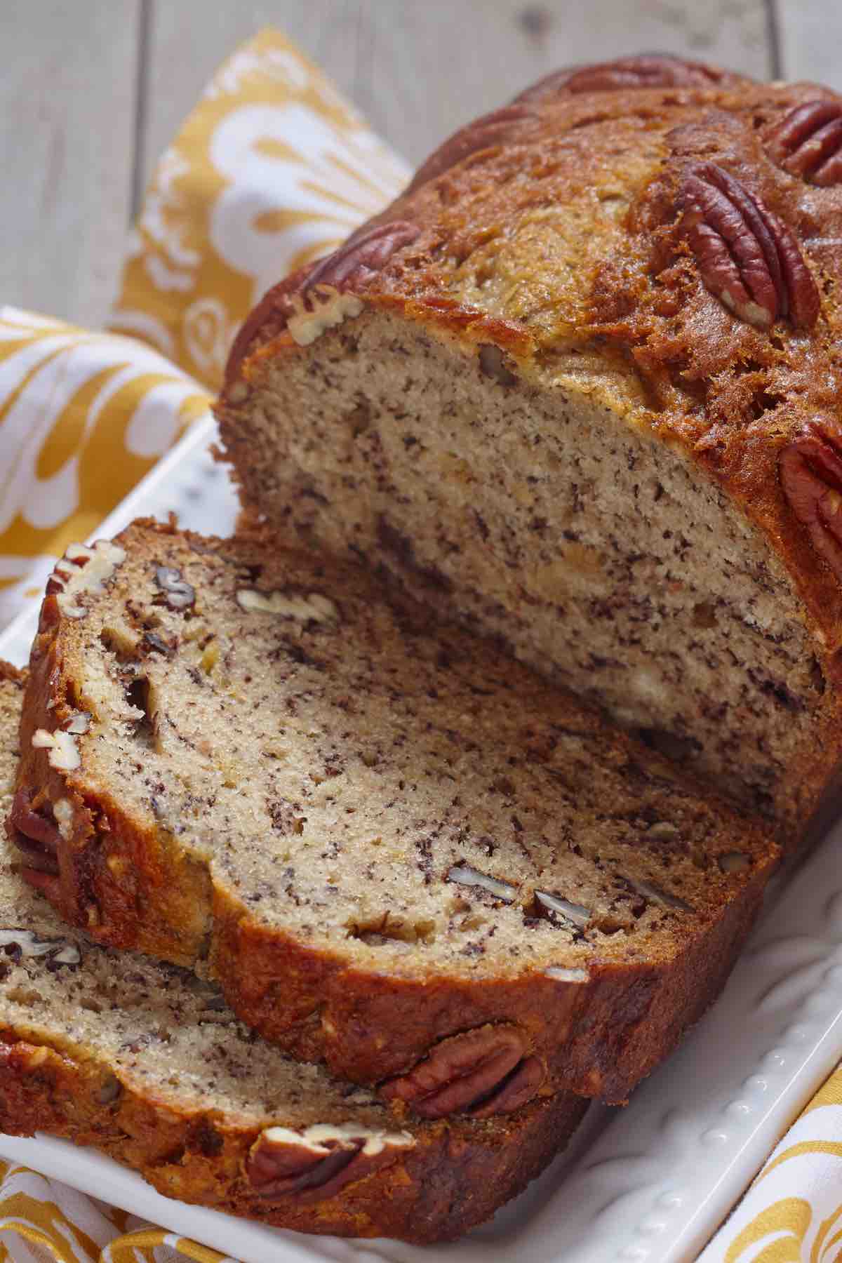 28 Easy Pecan Recipes (Best Sweet and Savory Pecan Recipes) - IzzyCooking