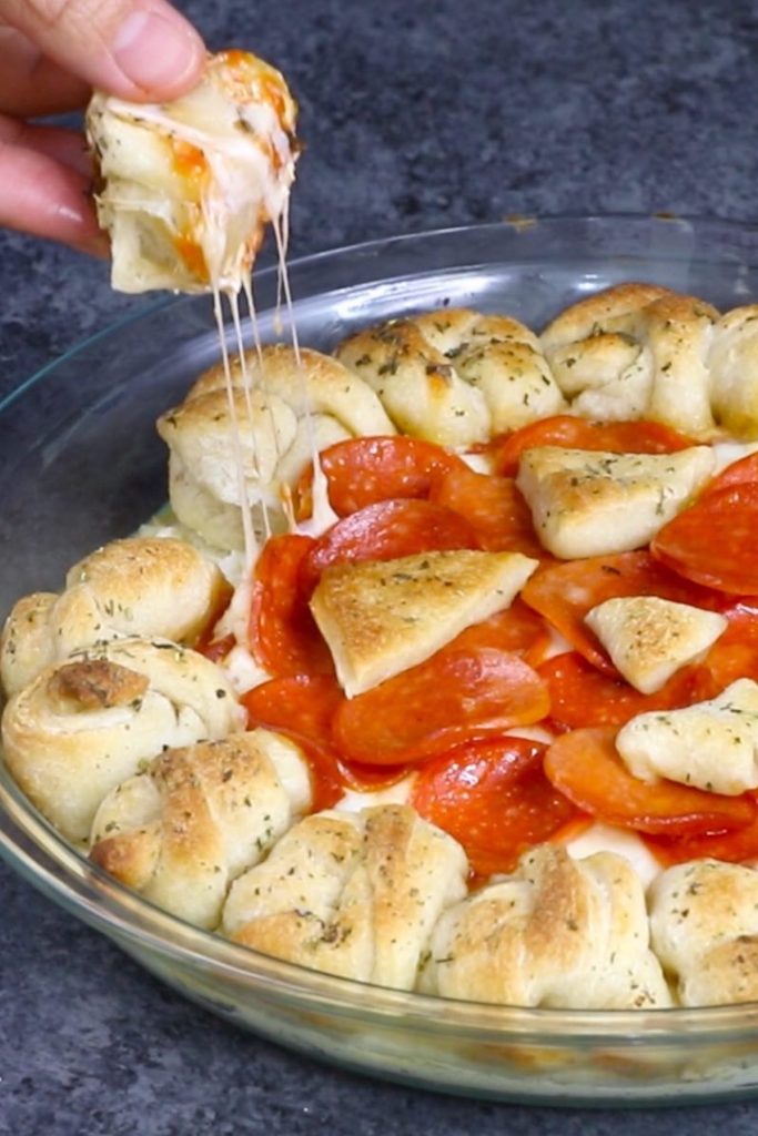 Halloween Pizza Dip