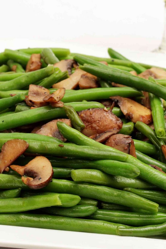 Sautéed Green Beans with Mushrooms