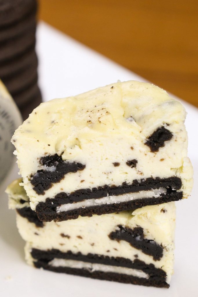 Oreo Cheesecake Bites