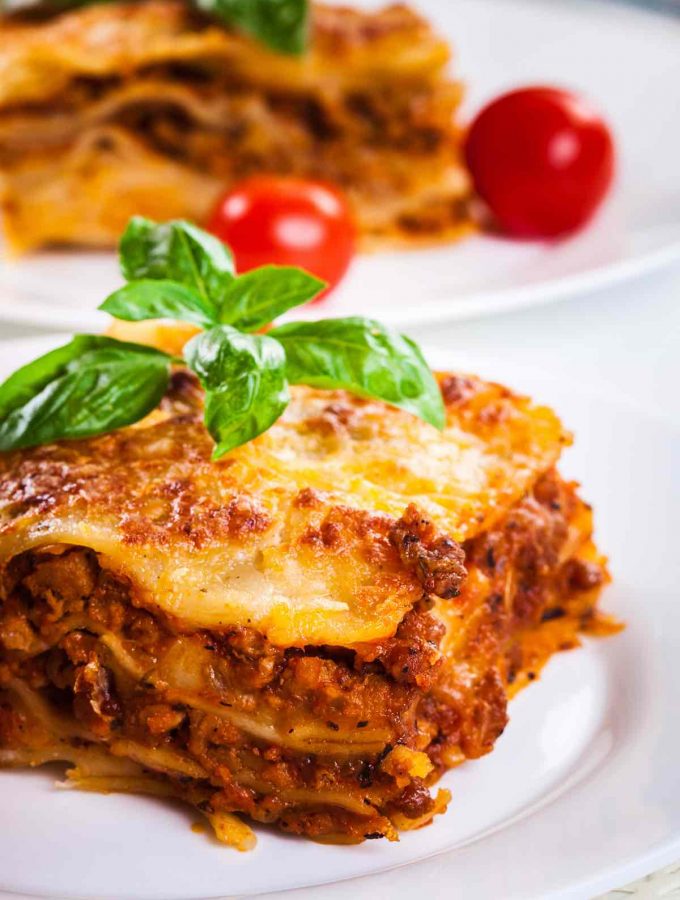 Knowing how to Reheat Lasagna in the Oven is a key skill so that the leftover lasagna tastes just as good as the day it first came out. If you simply microwave it until it’s heated through, you may risk having mushy, unappetizing lasagna.
