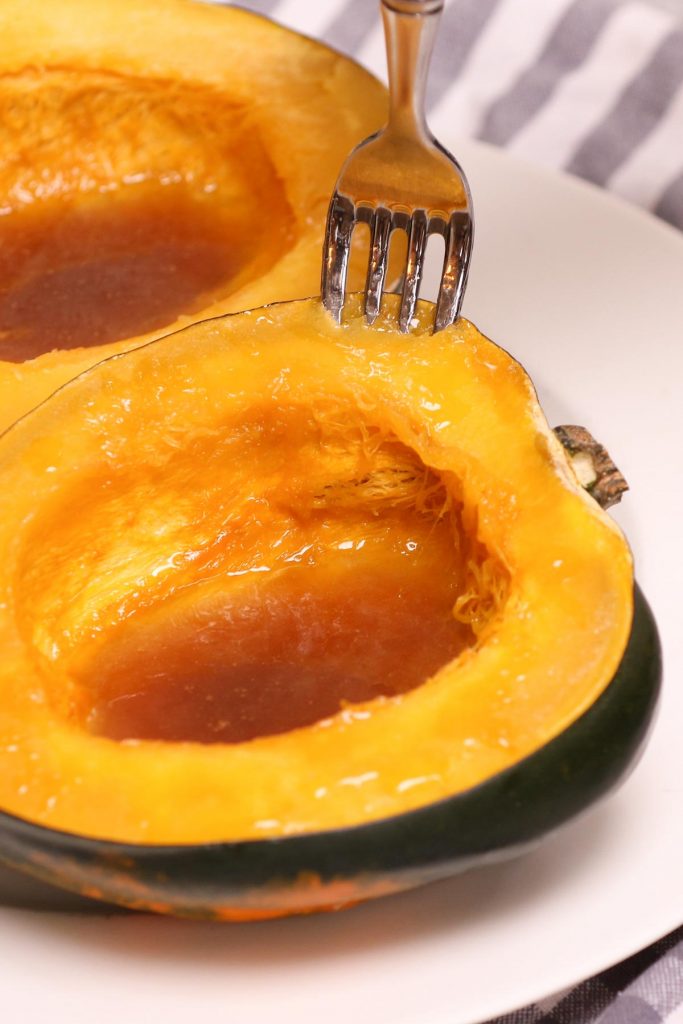 Microwave Acorn Squash is much faster than other methods and just as delicious. Learn how to cook acorn squash in the microwave in just a few minutes. It’s so quick to make, plus clean-up is a breeze!
