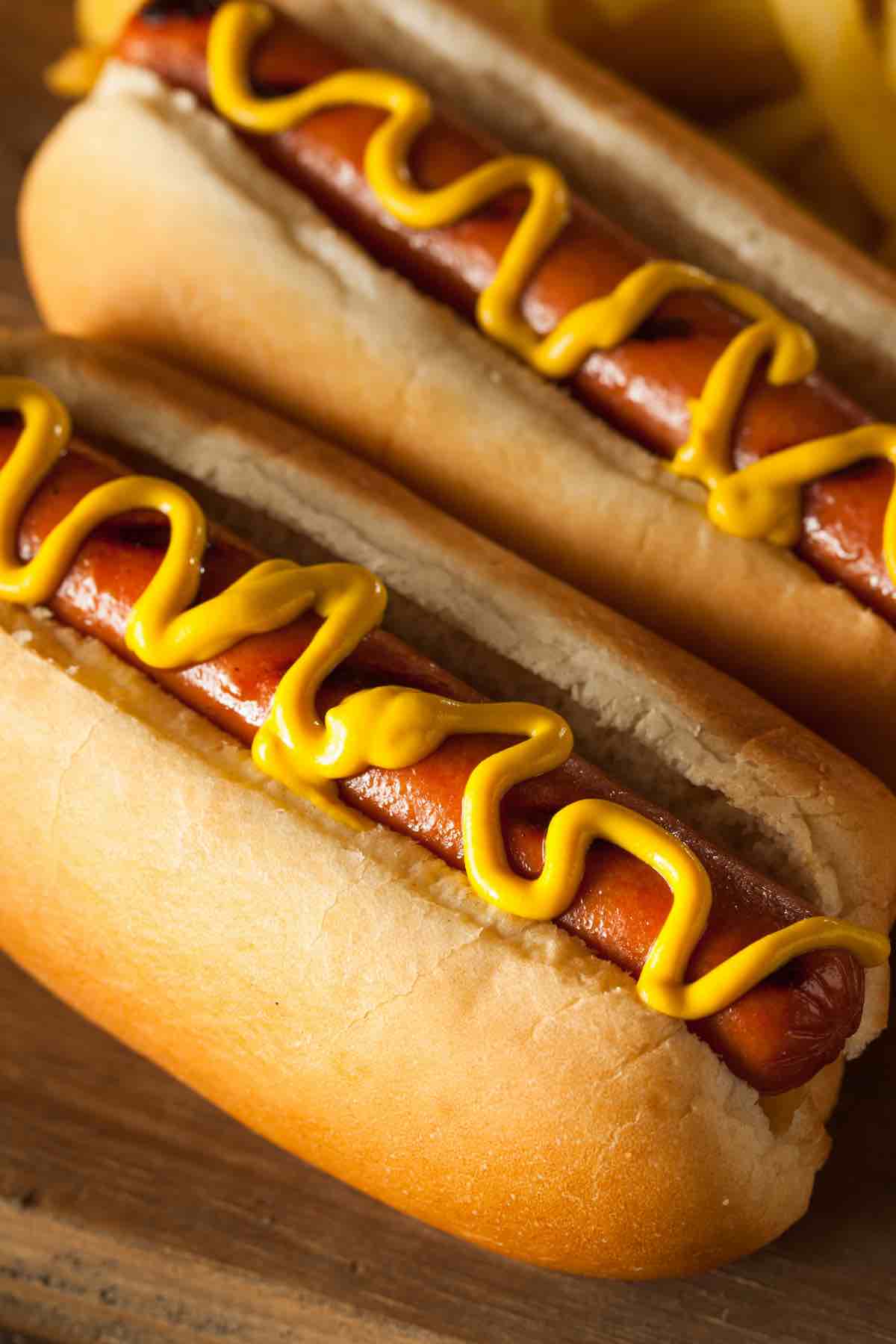 How Long to Microwave a Hot Dog — Naive Pets