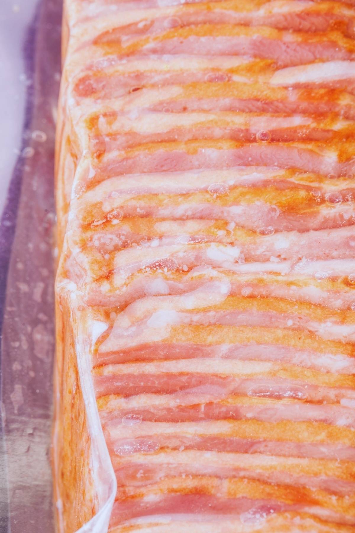 Bacon can make a quick breakfast or be transformed into a delicious dish. How long does bacon last in the fridge? It depends on whether the package is opened or unopened, and whether the bacon is raw or cooked.