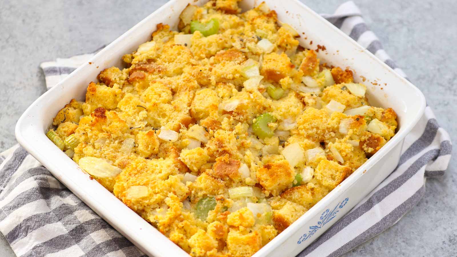 Paula Deen Cornbread Dressing Recipe (Copycat) 