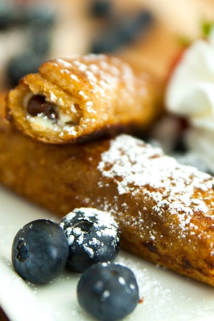 Cannoli French Toast Roll-Ups