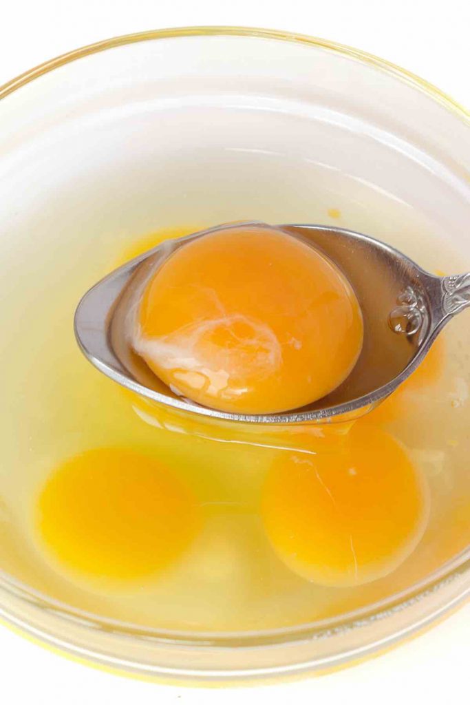 Pasteurized eggs and how to pasteurize eggs at home izzycooking