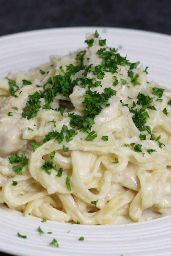 Easy Chicken Alfredo