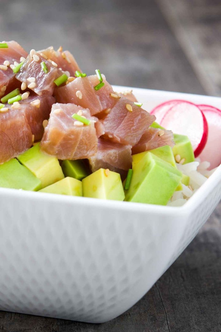 12 Easy Fresh Tuna Recipes - IzzyCooking