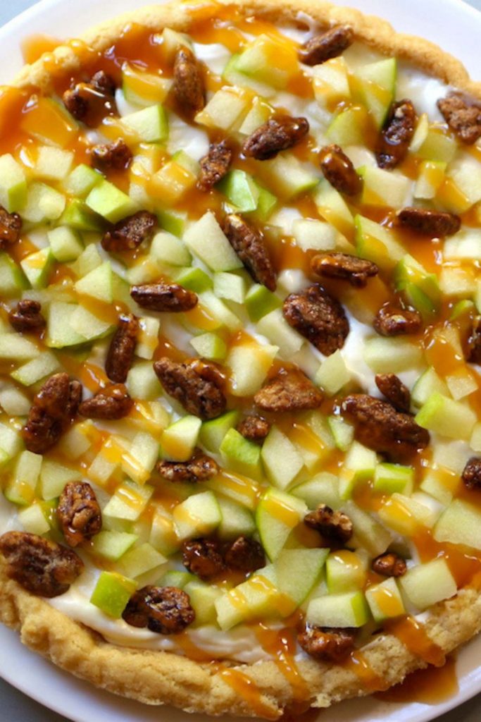 Caramel Apple Pizza