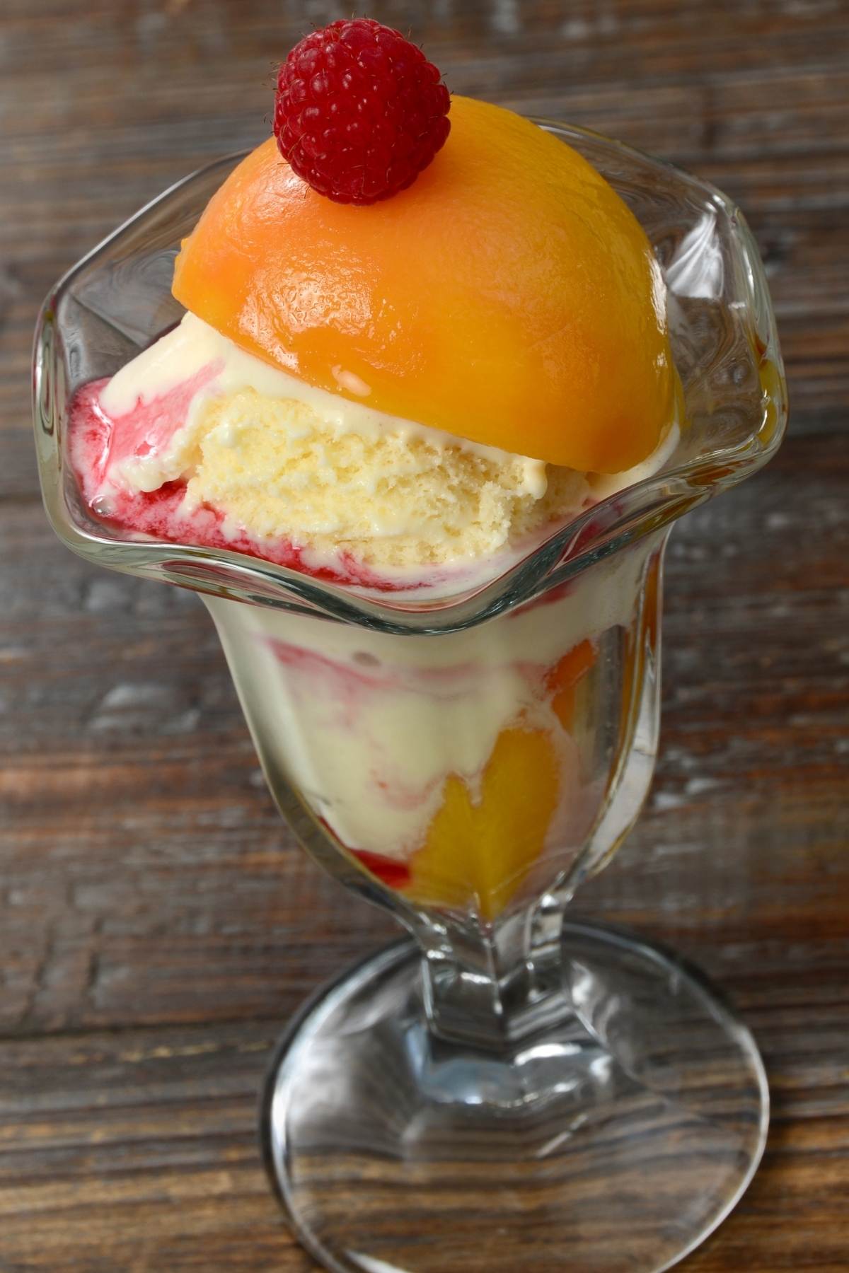 Easy Peach Melba Dessert