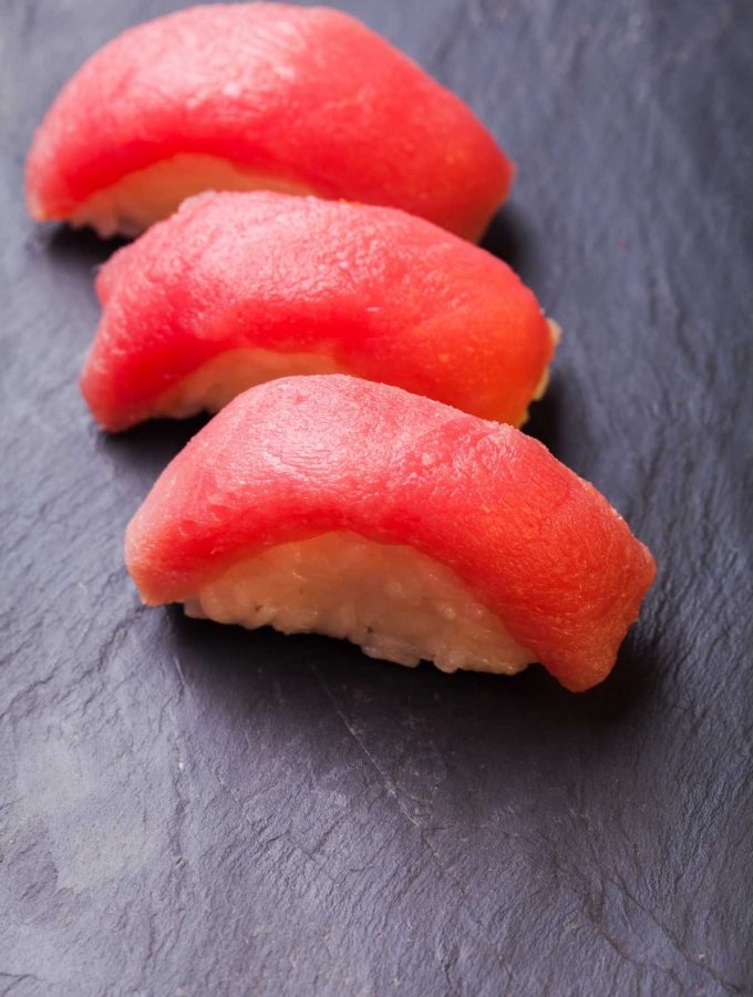 Maguro is a type of tuna that’s often served in Japanese restaurants. More commonly known as bluefin tuna, it is a fairly lean source of protein. This tuna is used to make tuna rolls and tuna sushi.