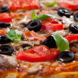 Pizza ranks among the top 5 take-out options for folks in the U.S, and supreme pizza is one of the most popular types. What’s on a supreme pizza? You’ll find different toppings depending on the restaurants and the country you are in.