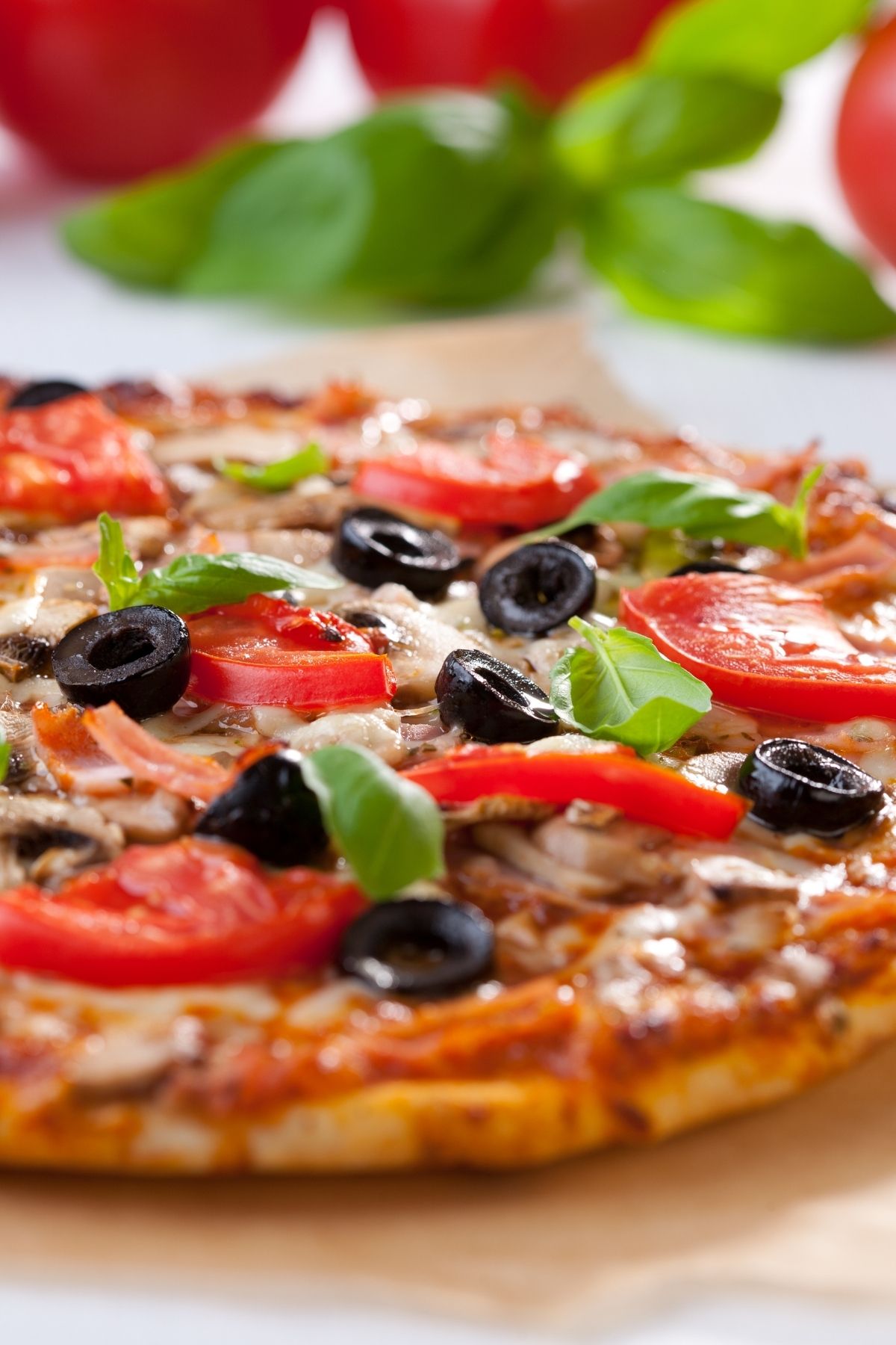 Pizza ranks among the top 5 take-out options for folks in the U.S, and supreme pizza is one of the most popular types. What’s on a supreme pizza? You’ll find different toppings depending on the restaurants and the country you are in.