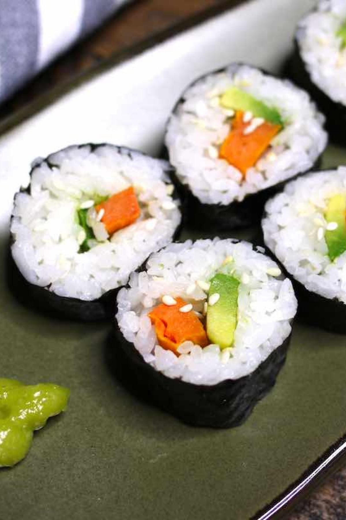 How Long Is Sushi Good For In The Fridge And At Room Temperature 