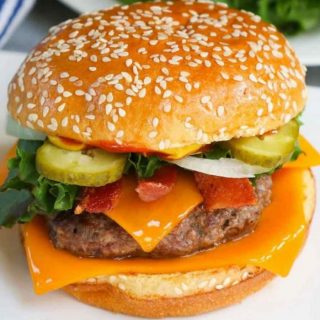Today we&rsquo;re sharing 22 delicious burger toppings to serve at your next BBQ party. Gone are the days of limiting burgers to traditional toppings like ketchup, mustard, and pickles. These days you can customize your burger any way you want, from avocado, to a fried egg, and even a juicy slice of pineapple!