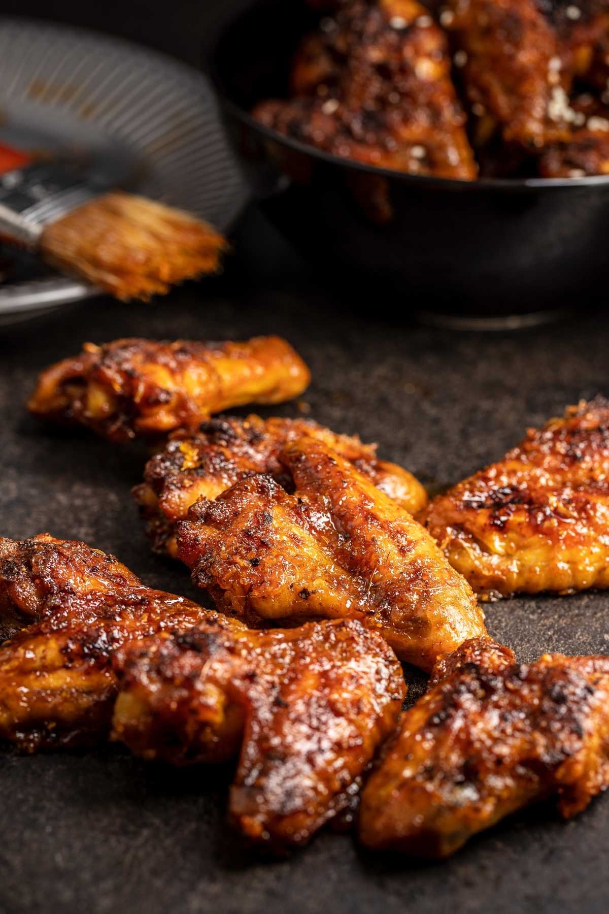 Have you ever ordered a pound of chicken wings and thought, is this it? Or, did you think, wow, that’s a lot? And if left you wondering, just how many wings actually are in a pound?