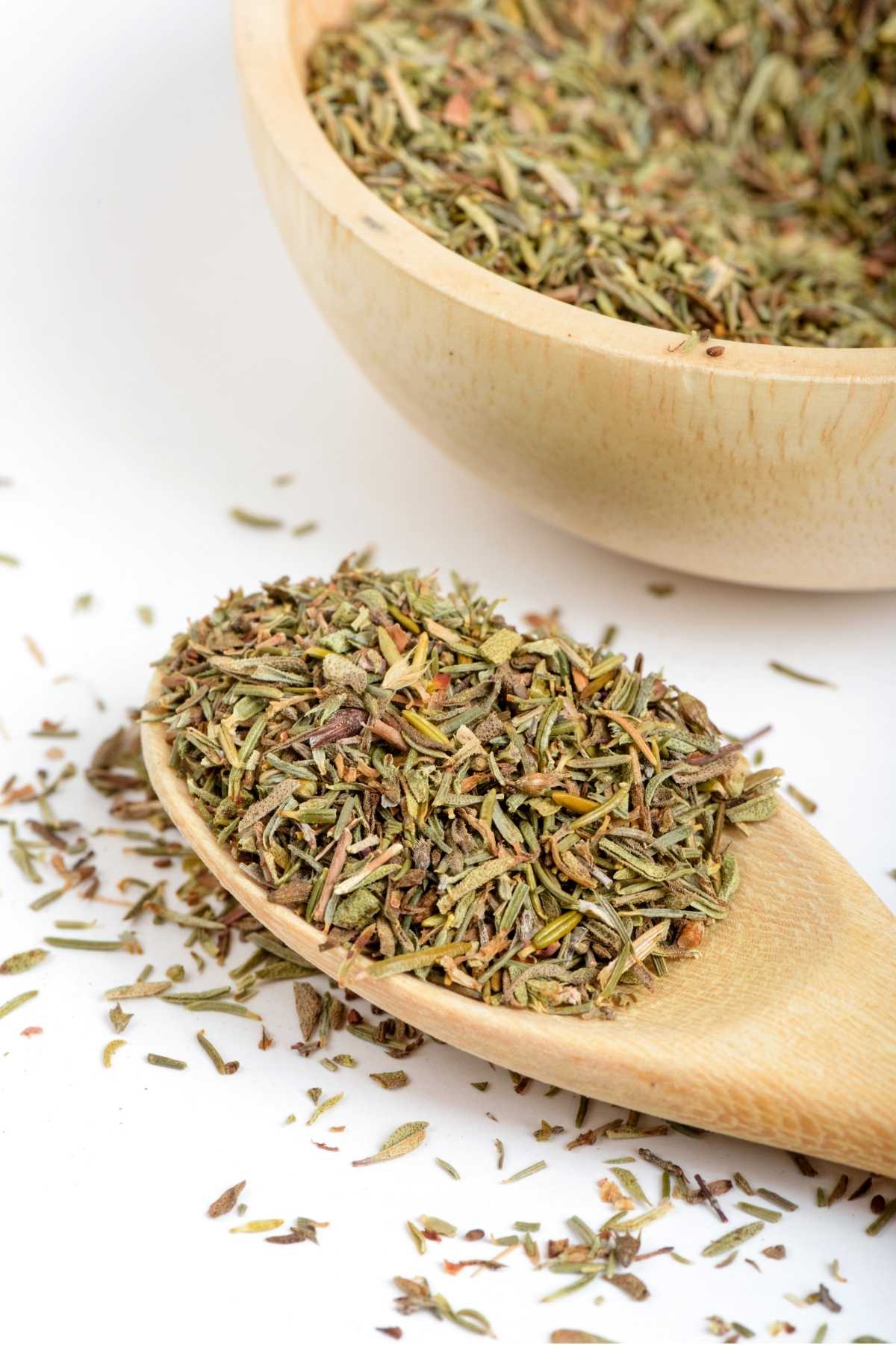 Prized for its savory flavor, thyme is an herb that is often used in soups, stews, and casseroles. It can be used fresh, or dried. In today’s post we’re taking a closer look at this flavorful herb, including its taste, fresh versus dried thyme, and how to properly store it.