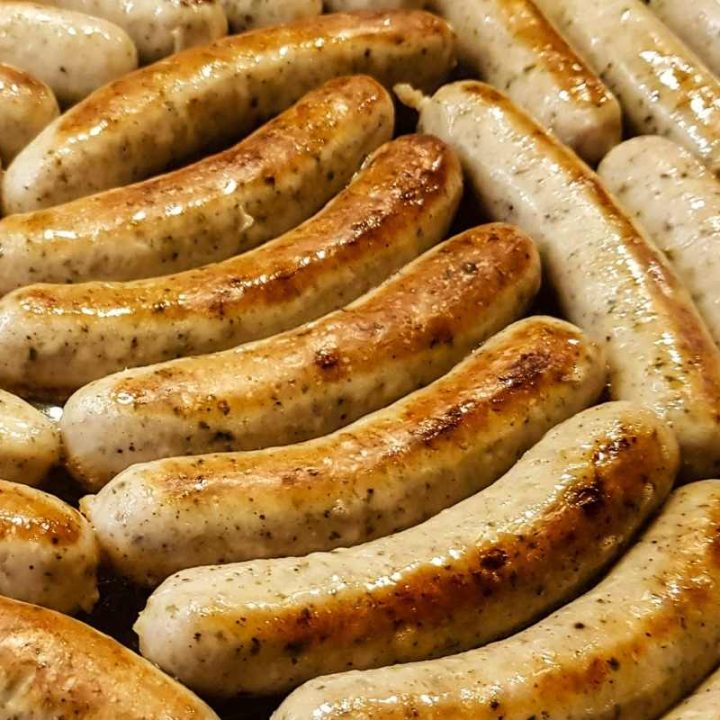 11 Best Bratwurst Recipes - IzzyCooking