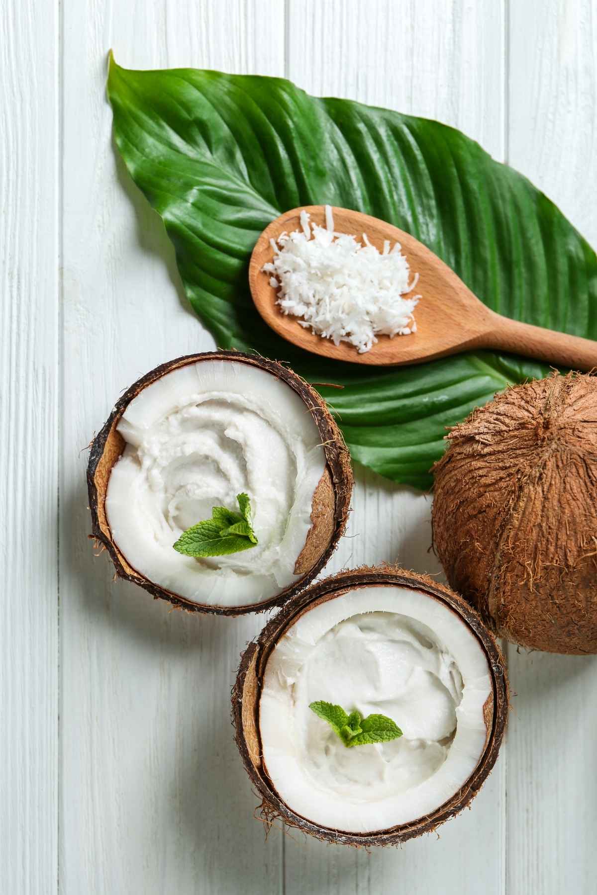 17 Best Sour Cream Substitutes (for Baking and Other Occasions