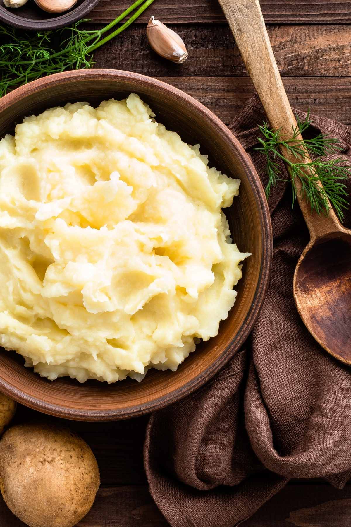 Garlic Sour Cream Mashed Potatoes