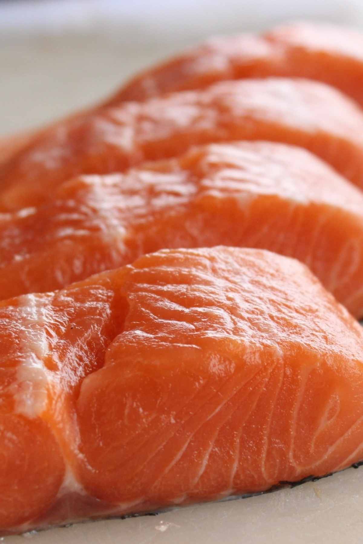 Salmon is a versatile and flavorful fish that can be enjoyed in many dishes. It’s delicious when grilled, fried, baked, smoked, and raw in sushi. When you invest in a piece of salmon, you want to ensure that it’s stored properly and retains its quality for as long as possible.