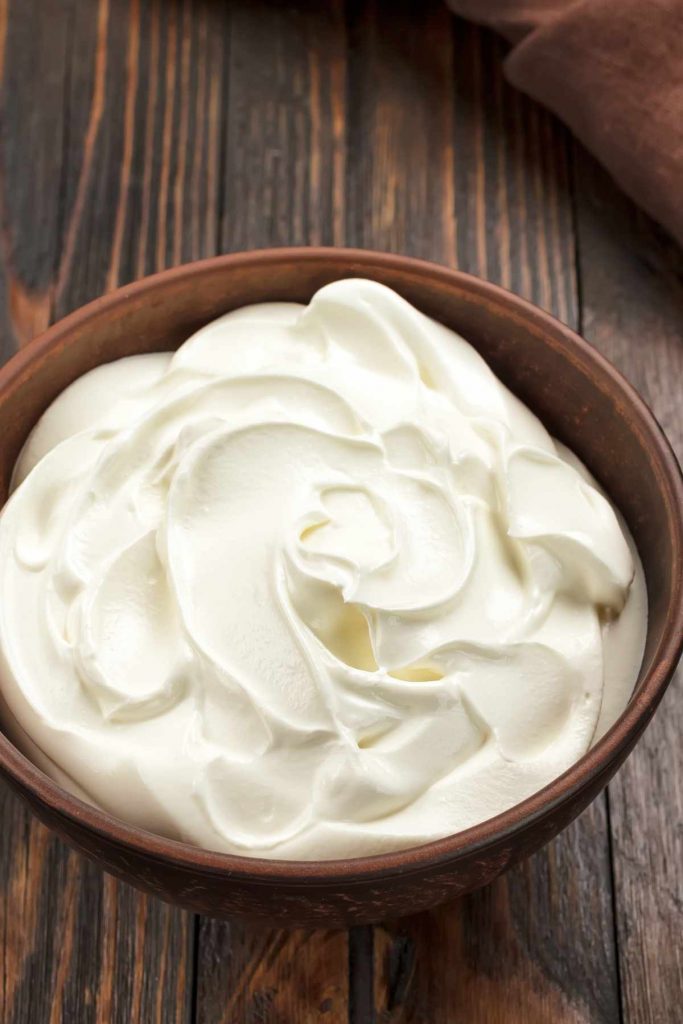 Is Sour Cream Keto? How many carbs are in sour cream? If you’re following a keto diet then you probably want to know which foods are best to eat. Read on to find out more about sour cream including how many carbs it contains and how to prepare some yourself.