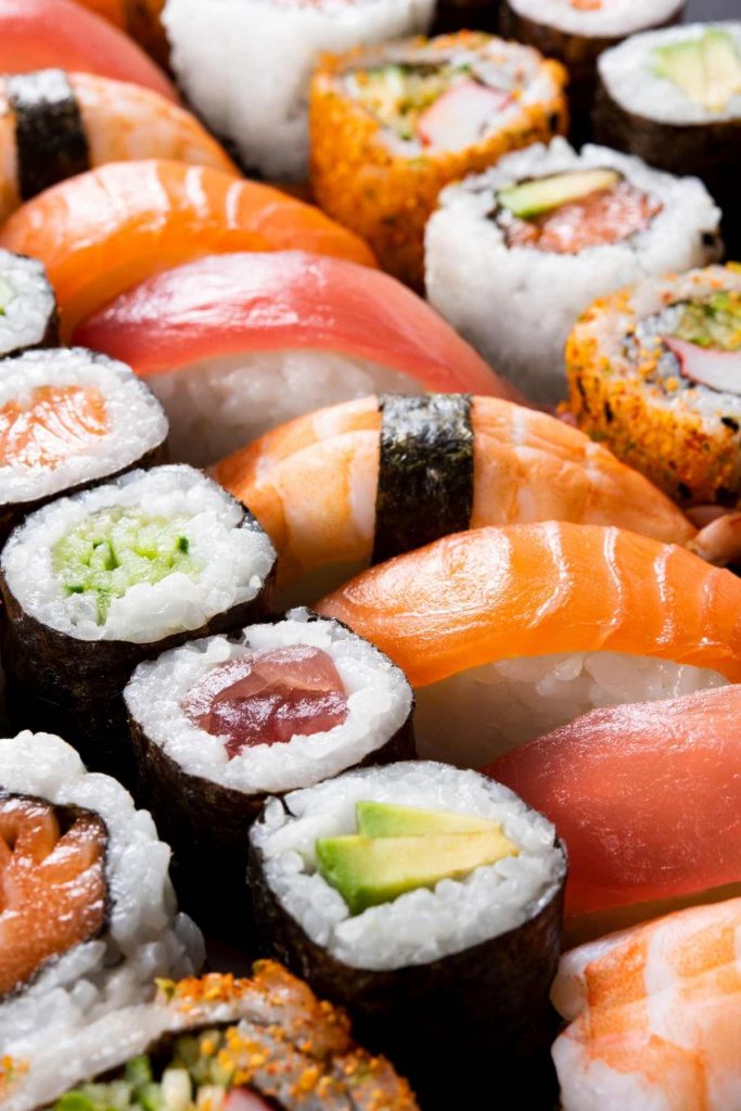 Is Sushi Keto? How many carbs are there in sushi? While on a ketogenic diet, you are often wondering if certain foods are acceptable or not. Should you avoid sushi altogether or can enjoy it without any worries? In this post, you will get all the answers.