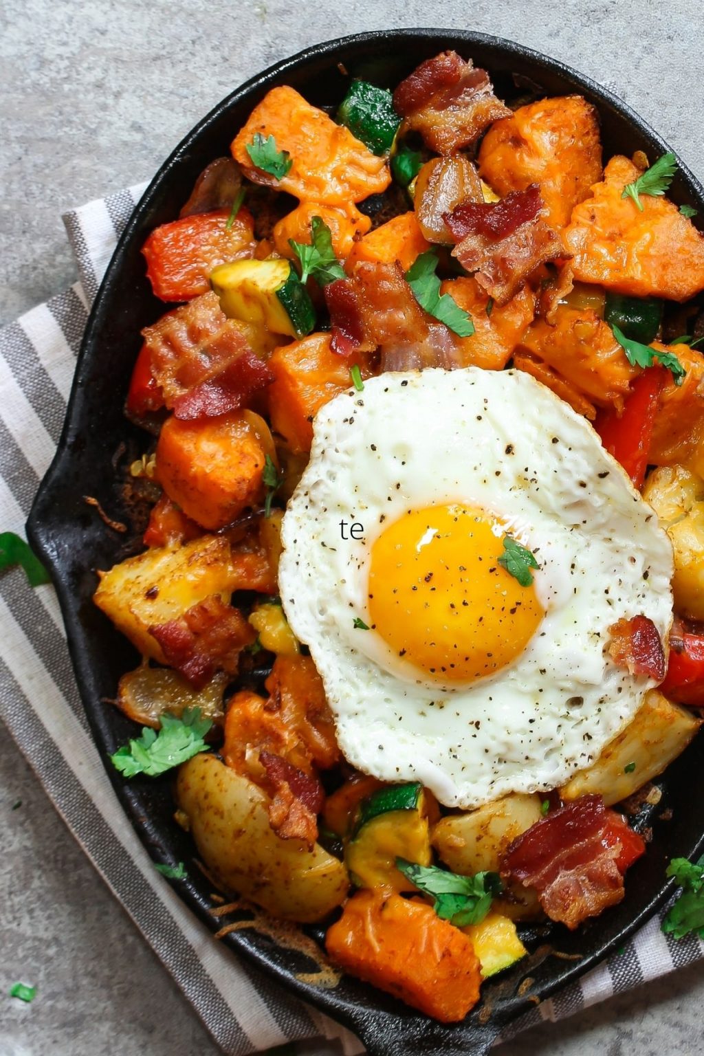 10 Best Breakfast Skillet Ideas (Easy Cast-Iron Breakfast Recipes ...